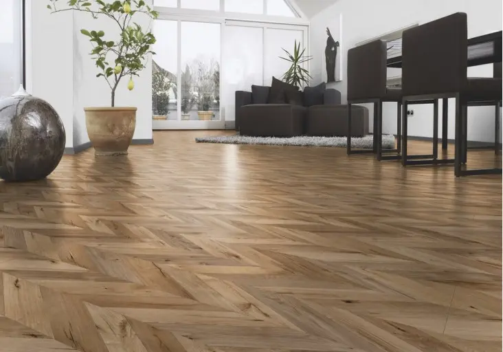 نمونه لمینت سرامیکی با ظاهر طبیعی و زیبا
