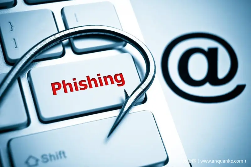 نمونه ای از یک صفحه ورود جعلی که شبیه به صفحه ورود یک سایت واقعی است