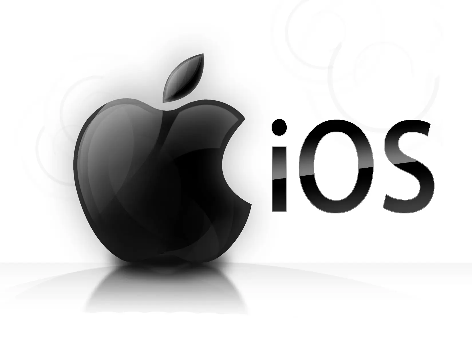 دستگاه آیفون با رابط کاربری iOS که نشانگر یکپارچگی و کارایی سیستم عامل است