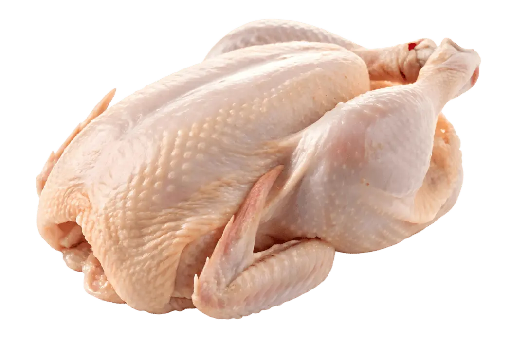 مرغ کامل و آماده پخت در پس‌زمینه شفاف