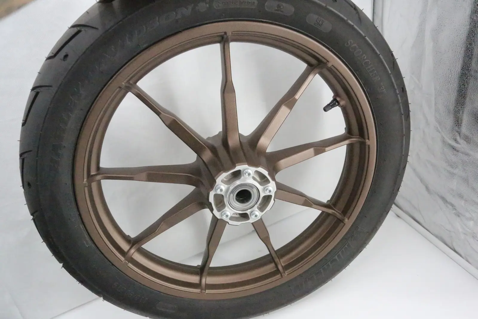 چرخ جلو — Front Wheel