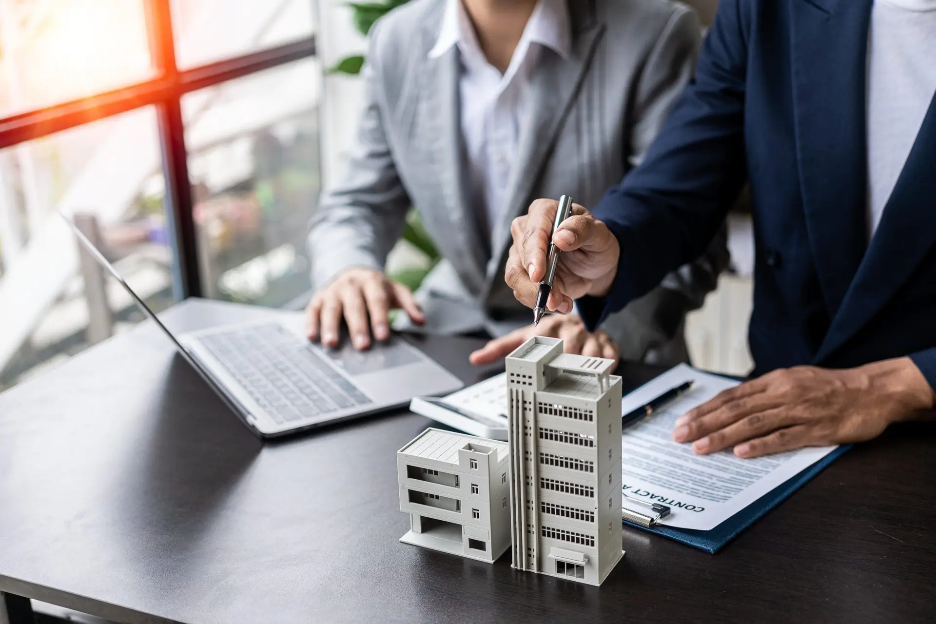 نمودار تأثیر تغییرات بازار بر نقدشوندگی دارایی‌ها