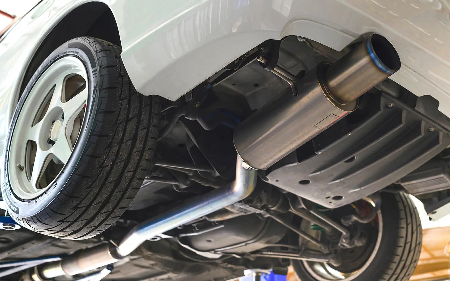 اگزوز — Exhaust System