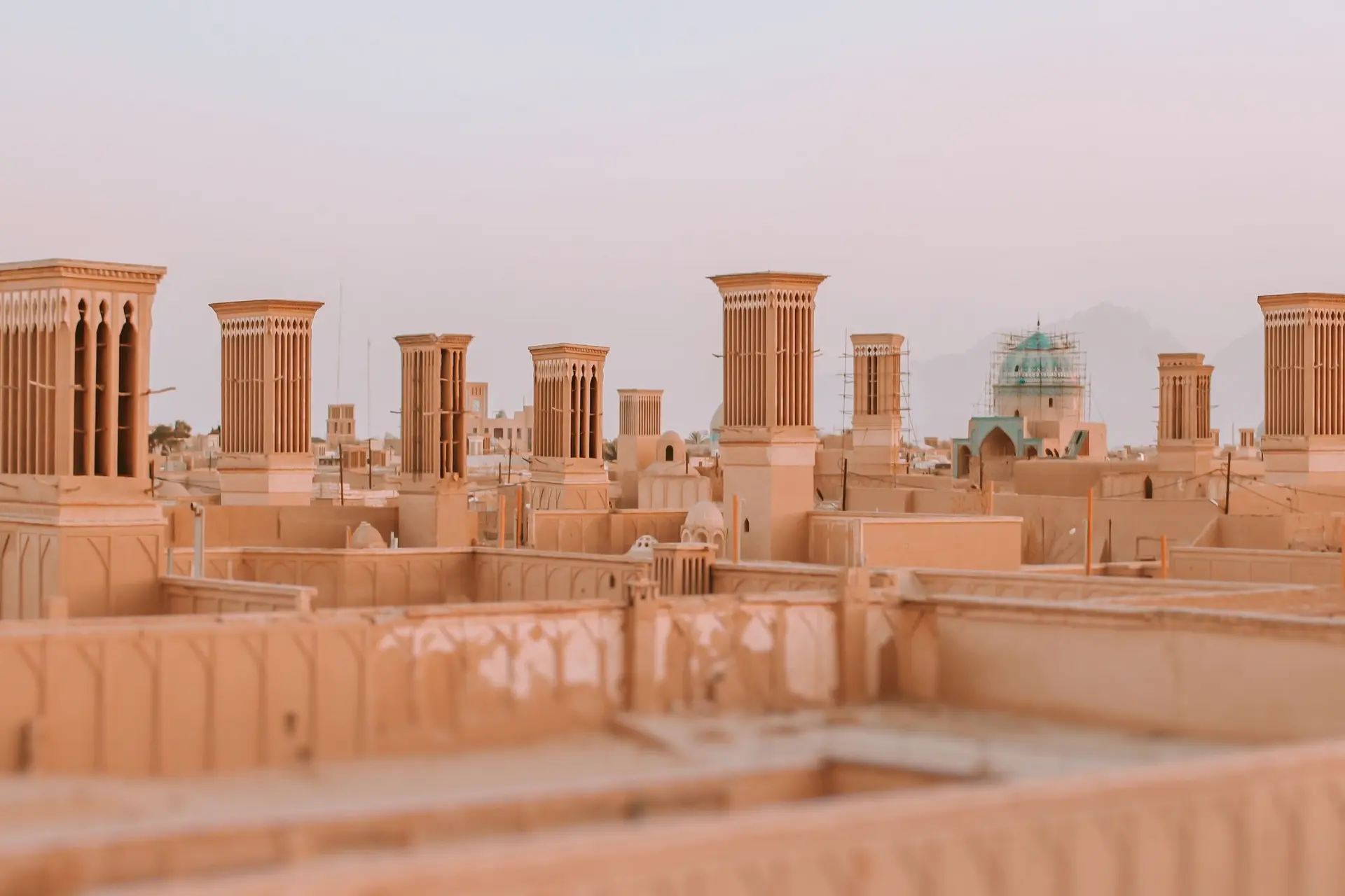 منظره بیابانی دشت لوت در استان یزد