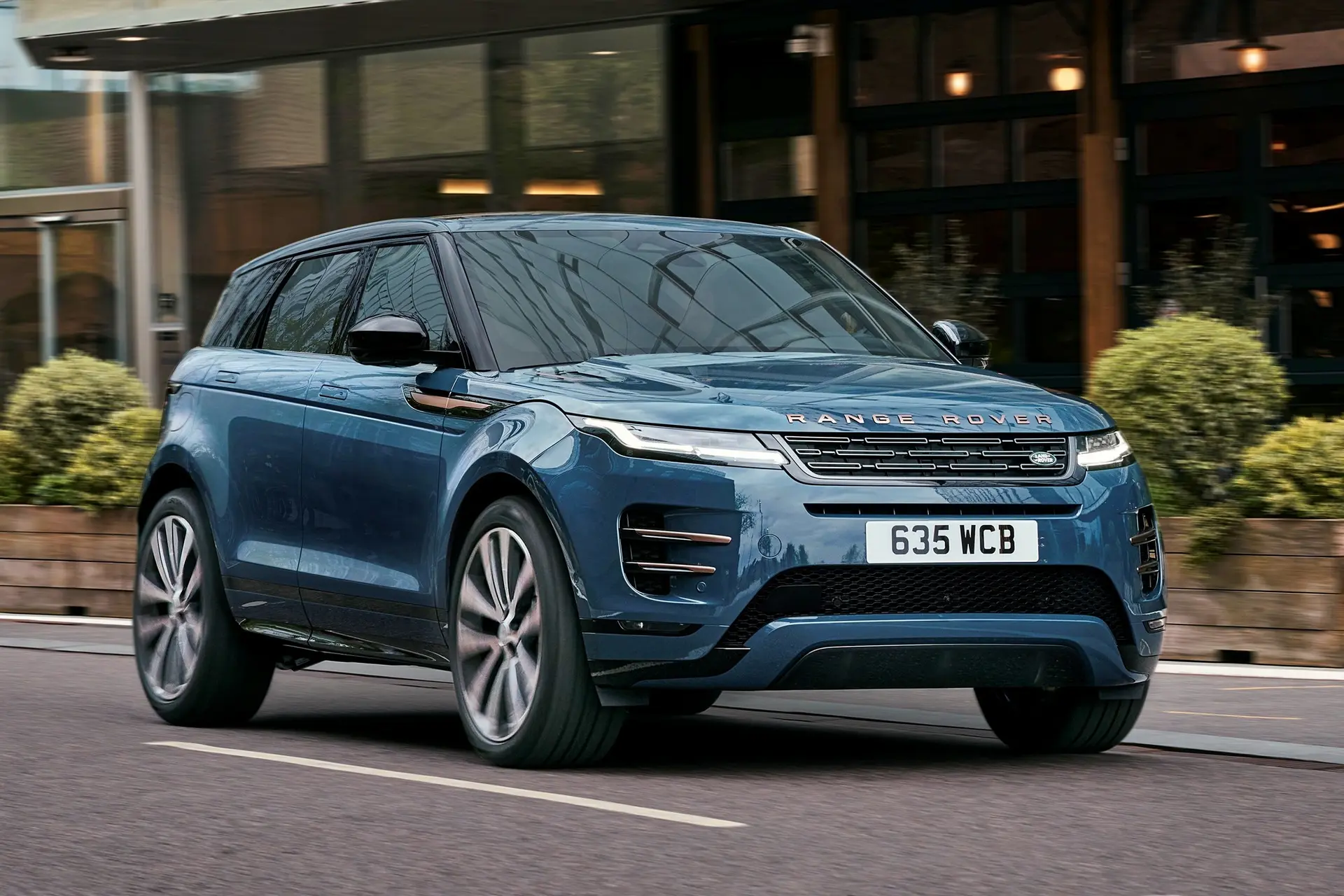 بررسی Range Rover Evoque؛ مشخصات فنی و امکانات