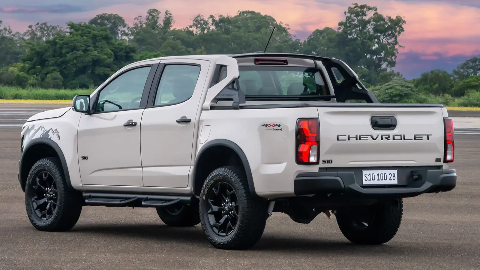 بررسی Chevrolet S-10؛ تاریخچه و مشخصات فنی