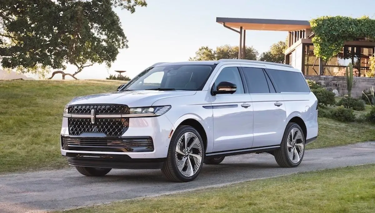 بررسی لینکلن نویگیتور (Lincoln Navigator)؛ تاریخچه و مشخصات فنی