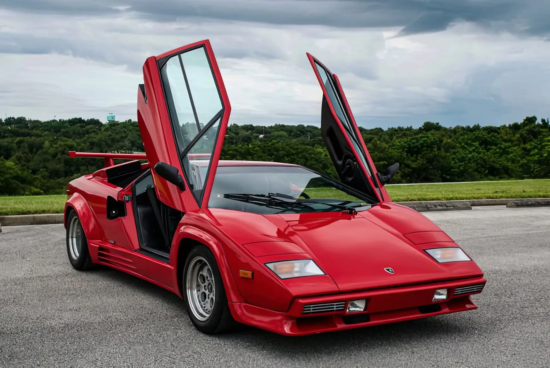 بررسی Lamborghini Countach؛ تاریخچه و مشخصات فنی