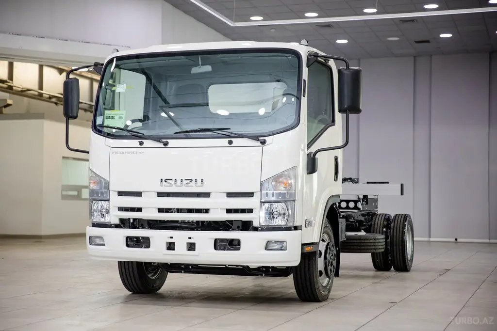 بررسی Isuzu NPR؛ مشخصات فنی و کاربردهای تجاری