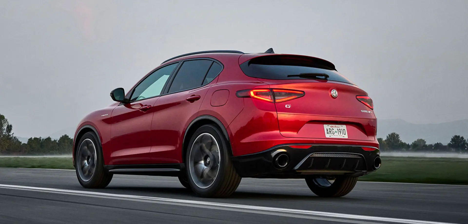 بررسی Alfa Romeo Stelvio؛ مشخصات فنی و امکانات