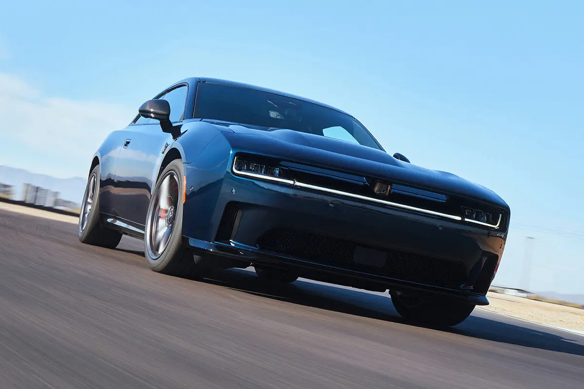 بررسی Dodge Charger؛ مشخصات فنی و نسل‌های مختلف