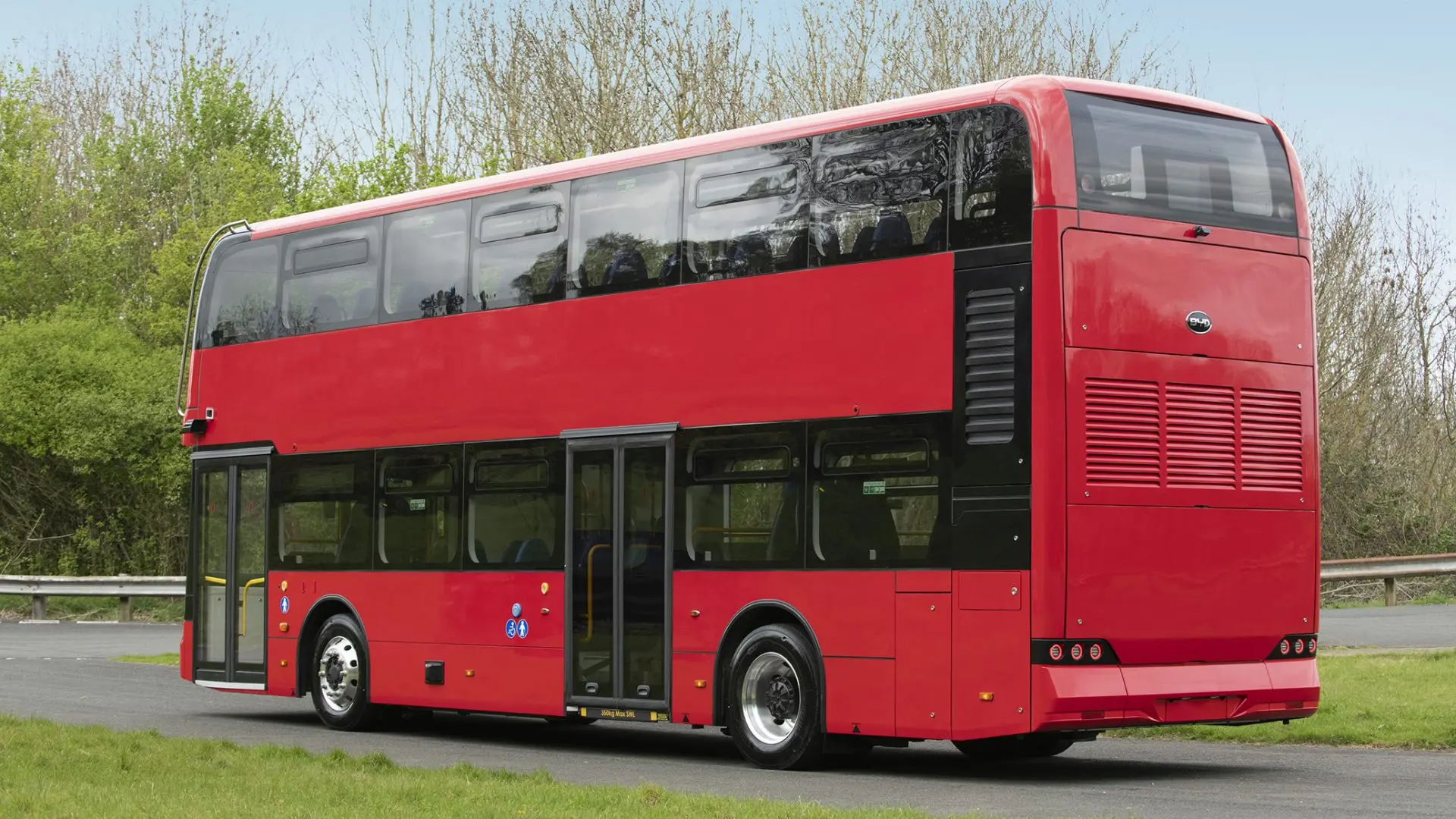 بررسی BYD BD11؛ مشخصات فنی اتوبوس برقی
