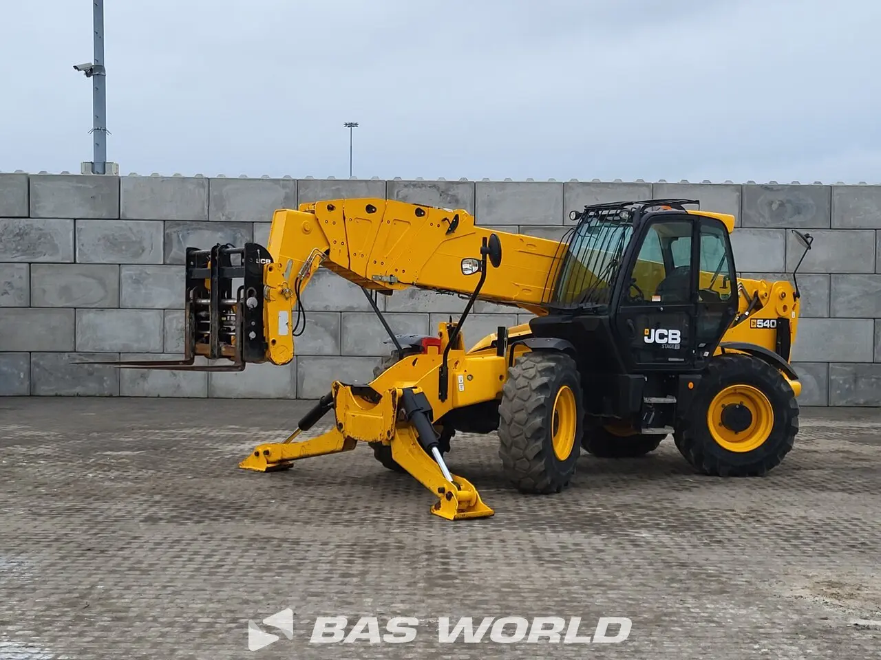 بررسی JCB 540-200 (جی‌سی‌بی 540-200)؛ مشخصات فنی تله‌هندلر
