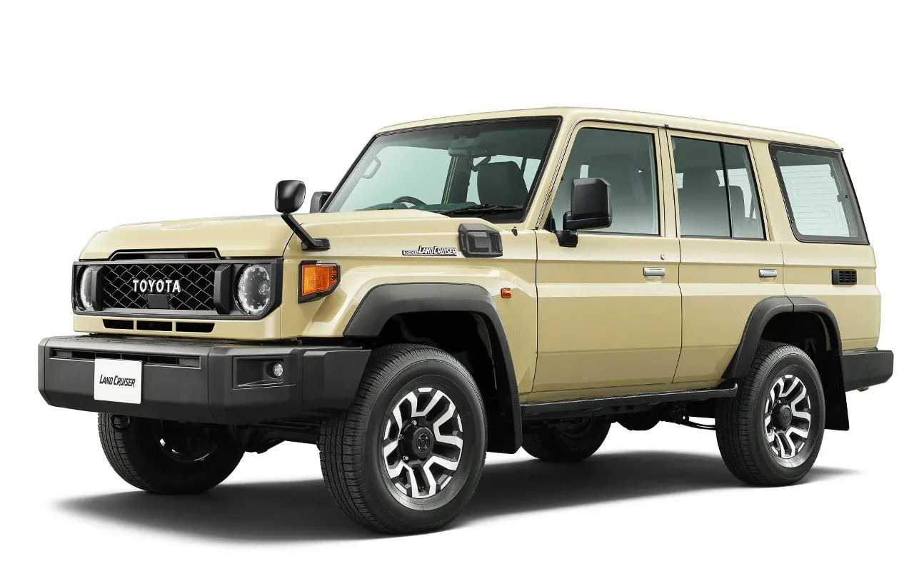بررسی Toyota Land Cruiser؛ تاریخچه و قابلیت‌های آفرود