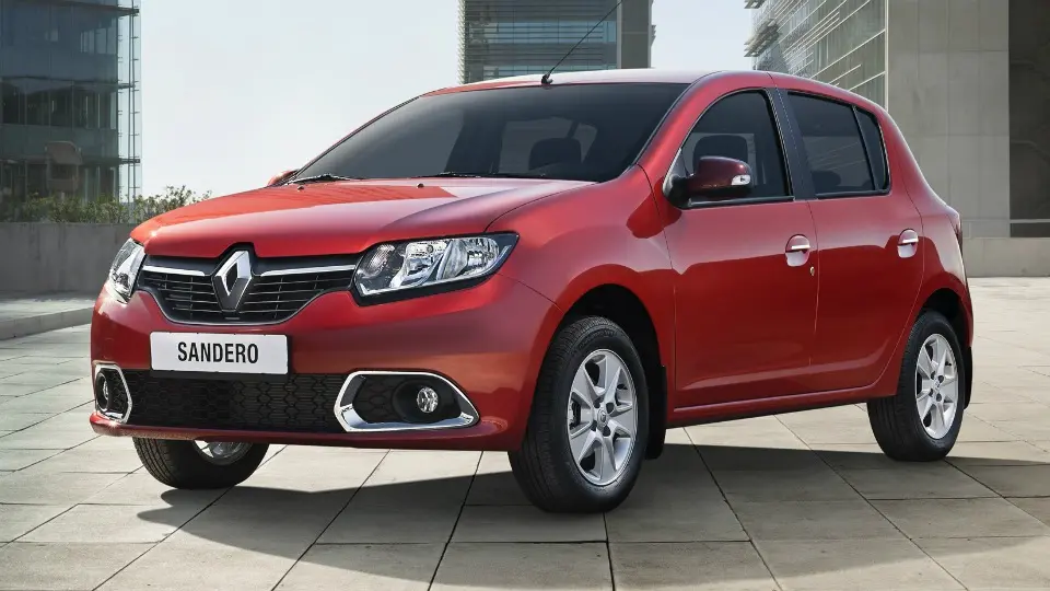 بررسی Renault Sandero؛ مشخصات فنی و تجربه رانندگی