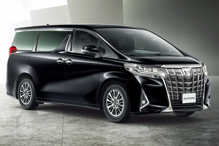 بررسی Toyota Alphard؛ مشخصات فنی و امکانات