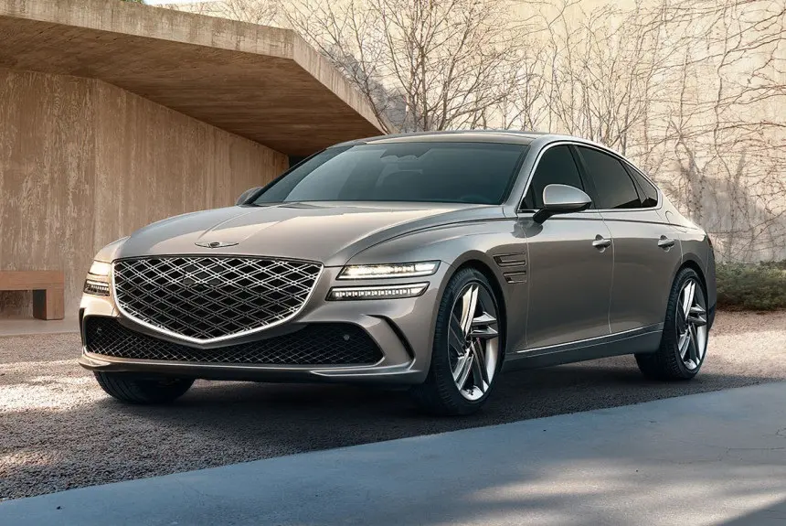 بررسی Genesis G80؛ مشخصات فنی و امکانات