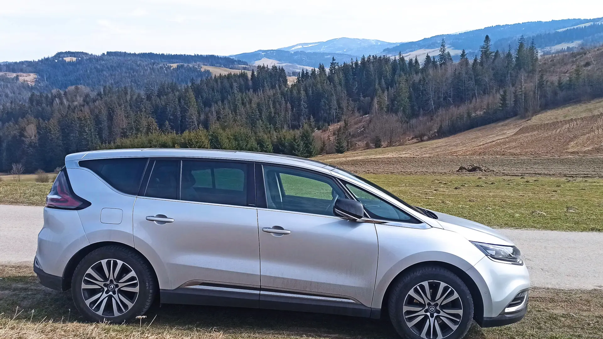 بررسی Renault Espace؛ تاریخچه و مشخصات فنی