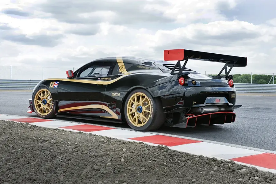 بررسی Lotus Evora؛ مشخصات فنی و تجربه رانندگی