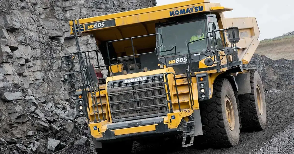 بررسی Komatsu HD605 (کوماتسو HD605)؛ مشخصات فنی دامپتراک