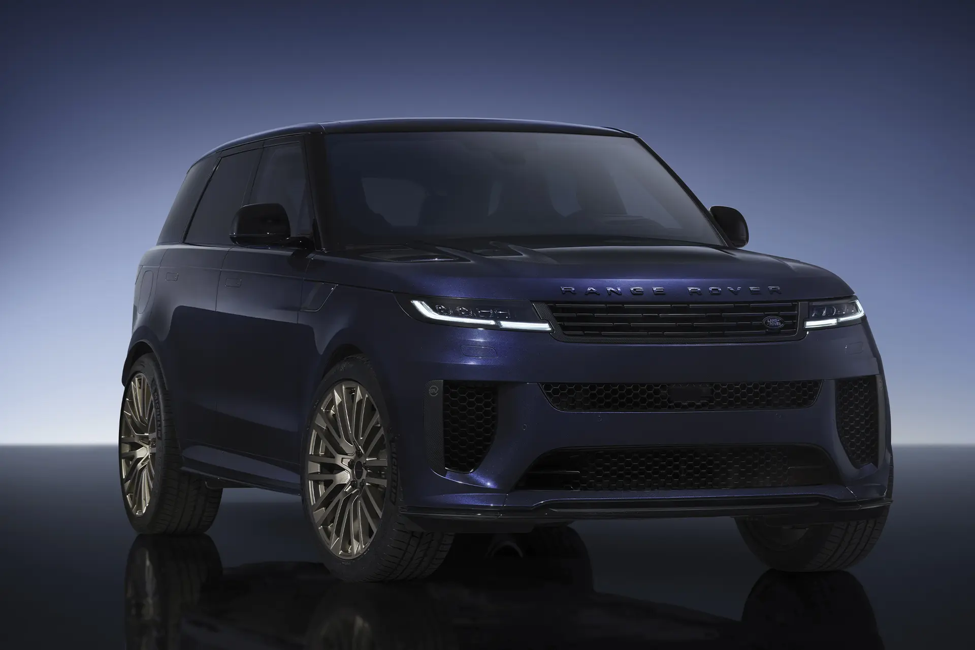بررسی Range Rover Sport؛ مشخصات فنی و امکانات