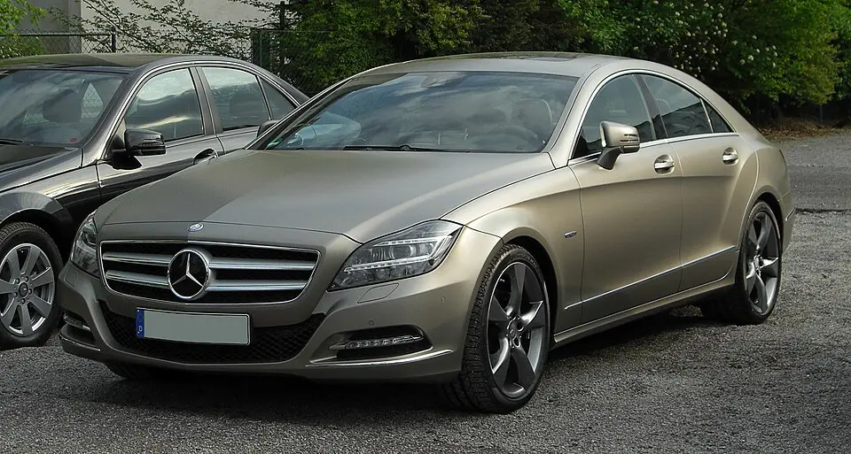 بررسی Mercedes-Benz CLS؛ مشخصات فنی و طراحی