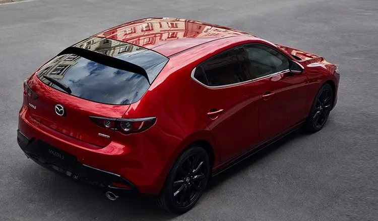 بررسی Mazda 3؛ مشخصات فنی و امکانات