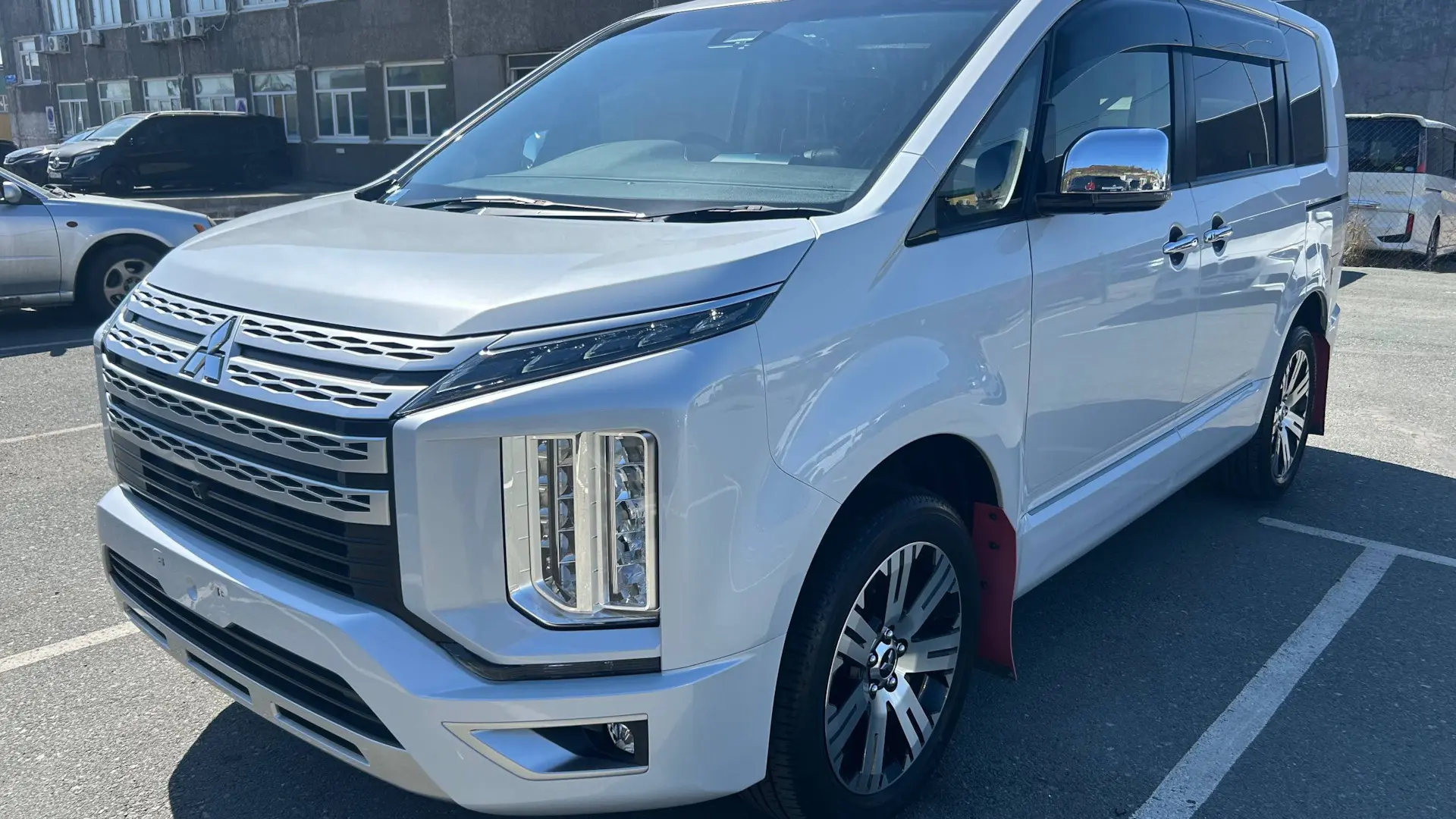 بررسی Mitsubishi Delica؛ تاریخچه و کاربردها