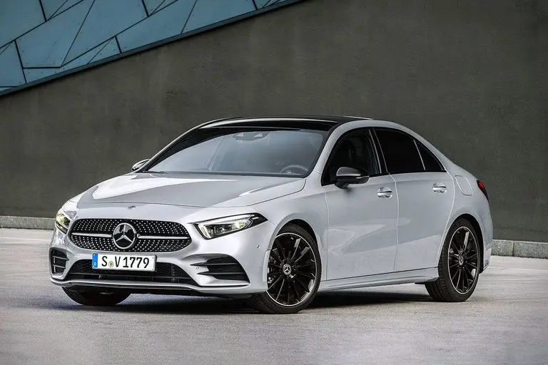 بررسی Mercedes-Benz A-Class؛ مشخصات فنی و تجربه رانندگی