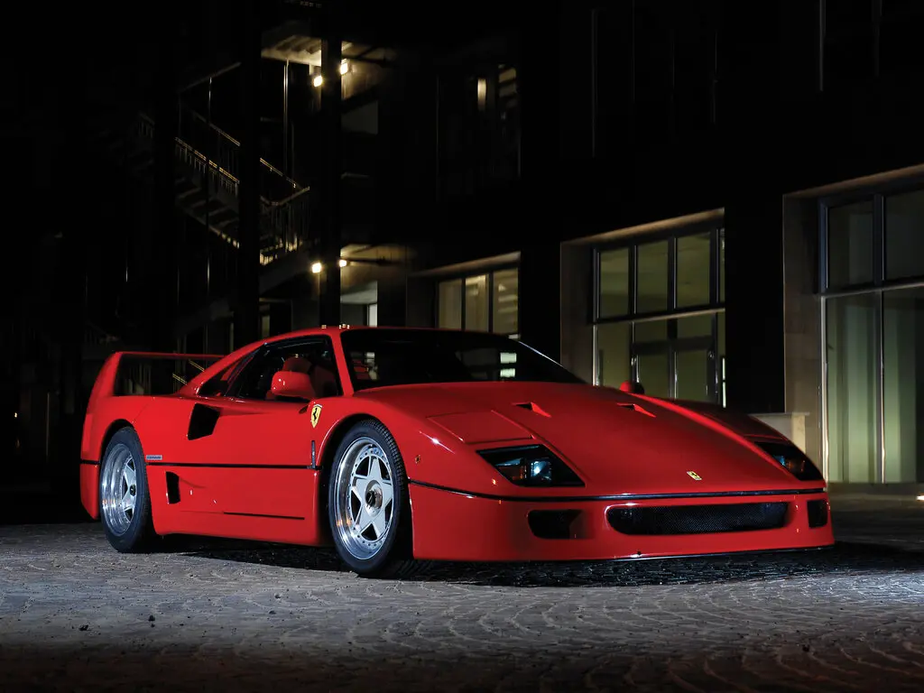 بررسی Ferrari F40؛ تاریخچه و مشخصات فنی