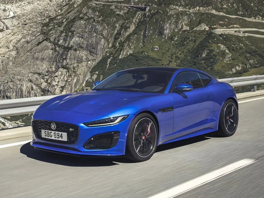بررسی Jaguar F-Type؛ مشخصات فنی و عملکرد