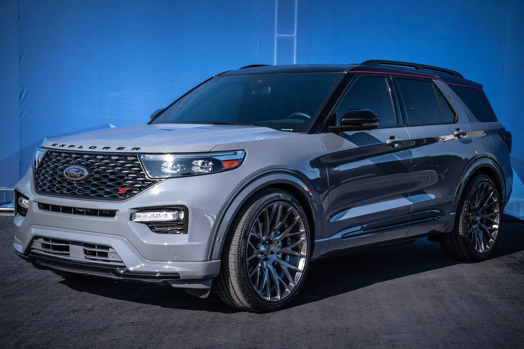 بررسی Ford Explorer؛ مشخصات فنی و امکانات