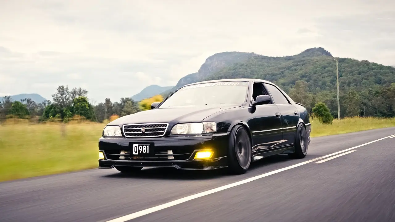 بررسی تویوتا چِیزر (Toyota Chaser)؛ تاریخچه و عملکرد
