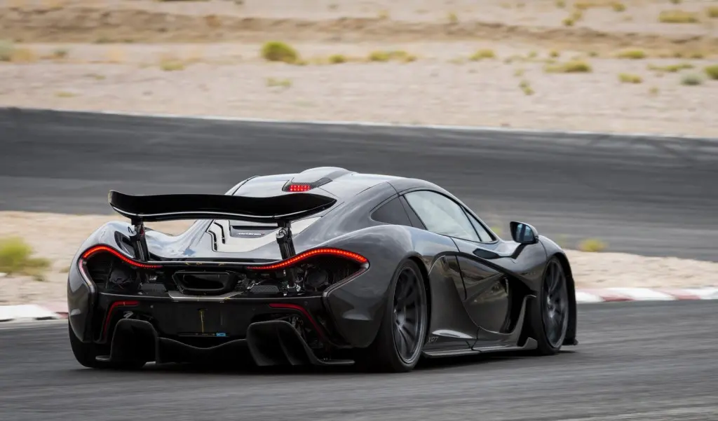 بررسی McLaren P1؛ تاریخچه و فناوری‌ها