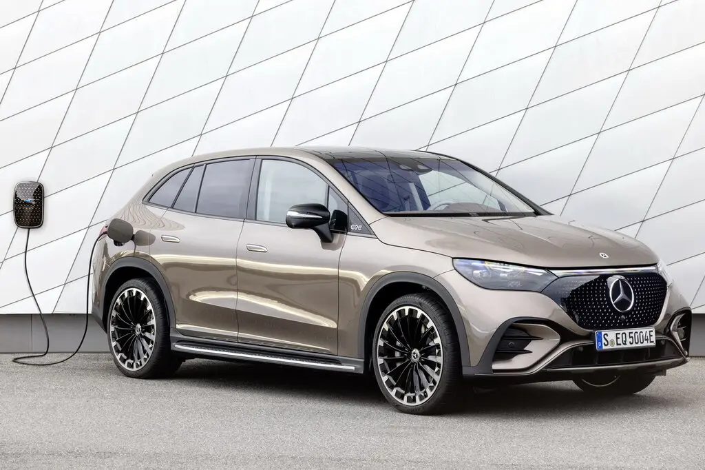 بررسی Mercedes-Benz EQE؛ مشخصات فنی و برد حرکتی