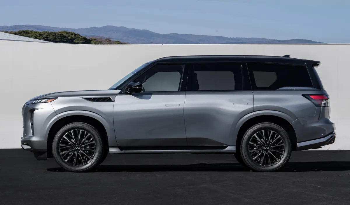 بررسی اینفینیتی QX80؛ مشخصات فنی و تجهیزات