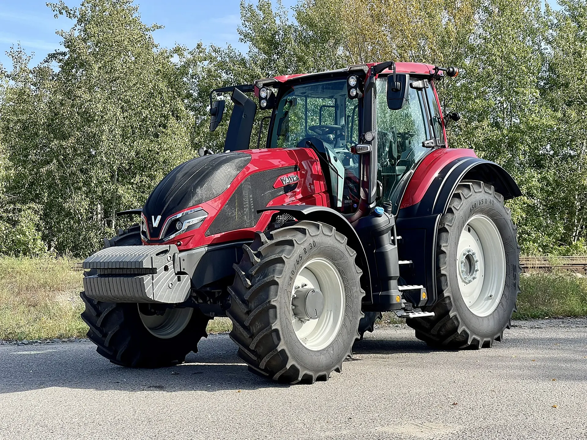 بررسی والترا Q Series (Valtra Q Series)؛ مشخصات فنی و توانایی‌ها