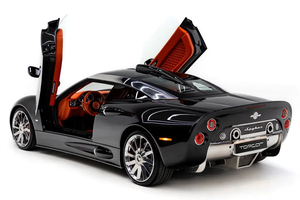 بررسی اسپایکر C8 (Spyker C8)؛ مشخصات فنی و طراحی
