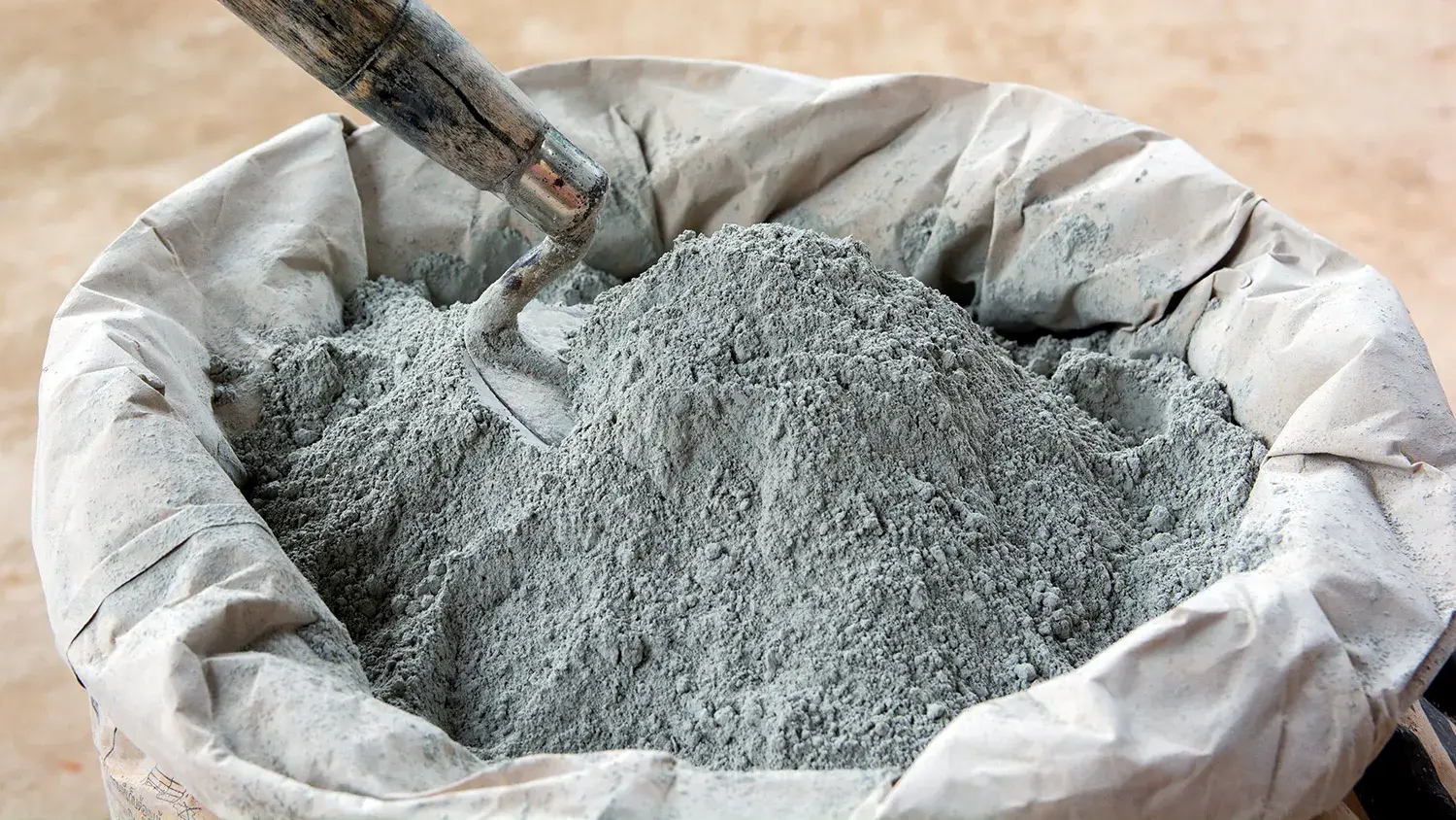 سیمان بنایی چیست و چه تفاوتی با سیمان معمولی دارد؛ بررسی نکات و جزئیات مهم