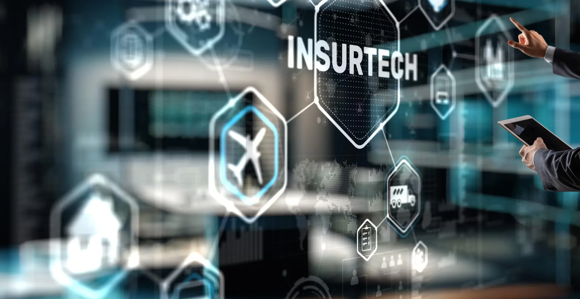فناوری بیمه یا InsurTech چیست و چگونه صنعت بیمه را دیجیتالی می‌کند؛ بررسی نکات و جزئیات مهم