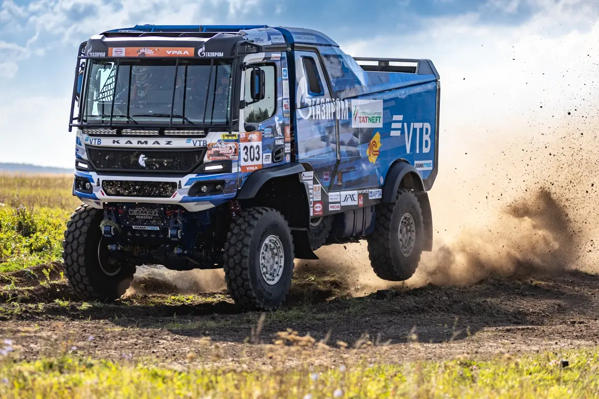 بررسی Kamaz Master؛ تاریخچه و مشخصات کامیون رالی داکار