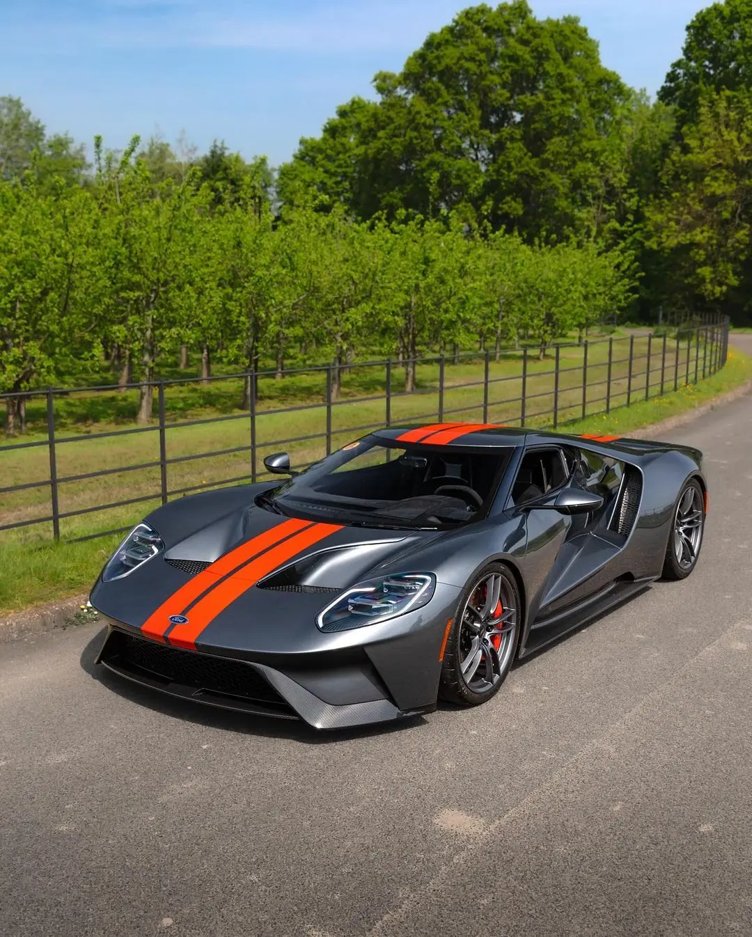 مقایسه خودروهای GT3 و GT4