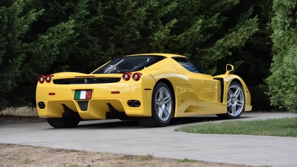 بررسی Ferrari Enzo؛ تاریخچه و مشخصات فنی