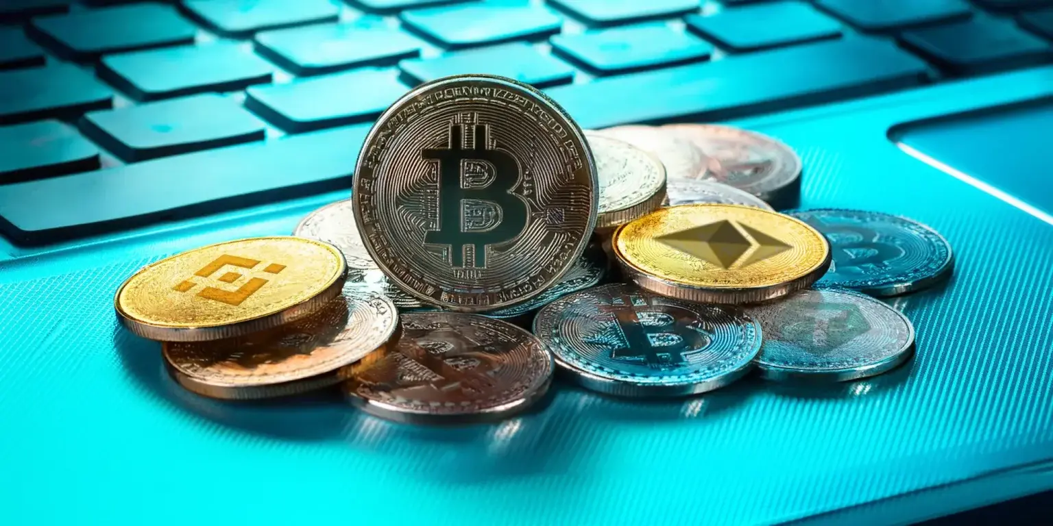 آلت‌کوین‌های لایه دو چیستند و چرا اهمیت دارند؛ راهنمای کامل و کاربردی