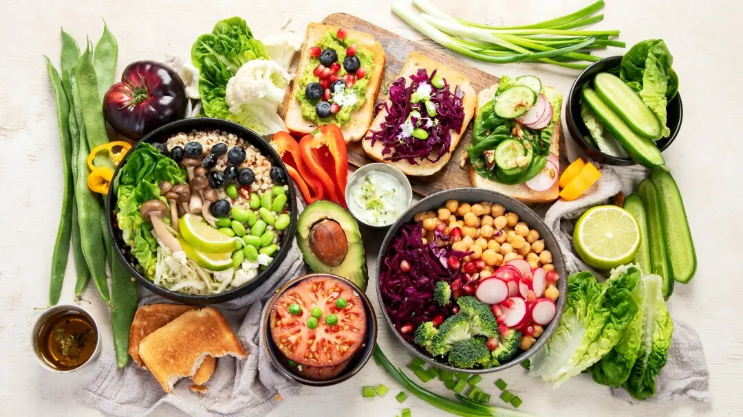 چربی‌های سالم در چه مواد غذایی وجود دارند؛ نکات کاربردی و اشتباهات رایج