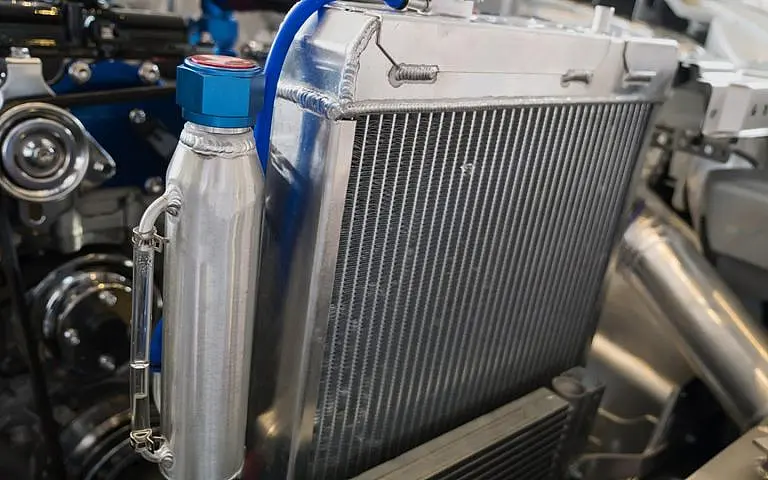 کولر روغن — Oil Cooler