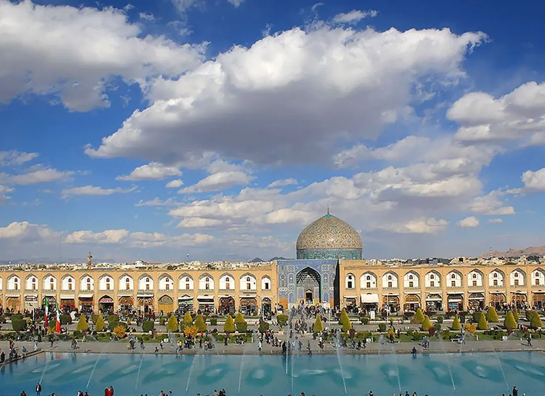 انتخاب جاهای دیدنی اصفهان که نباید از دست بدهید؛ مزایا، نکات و اشتباهات رایج