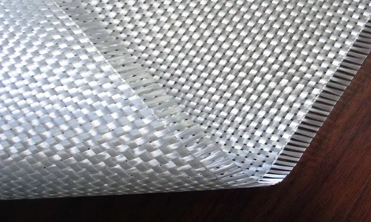 الیاف شیشه در ساختمان چه کاربردی دارد و در چه محصولاتی استفاده می‌شود؛ بررسی نکات و جزئیات مهم
