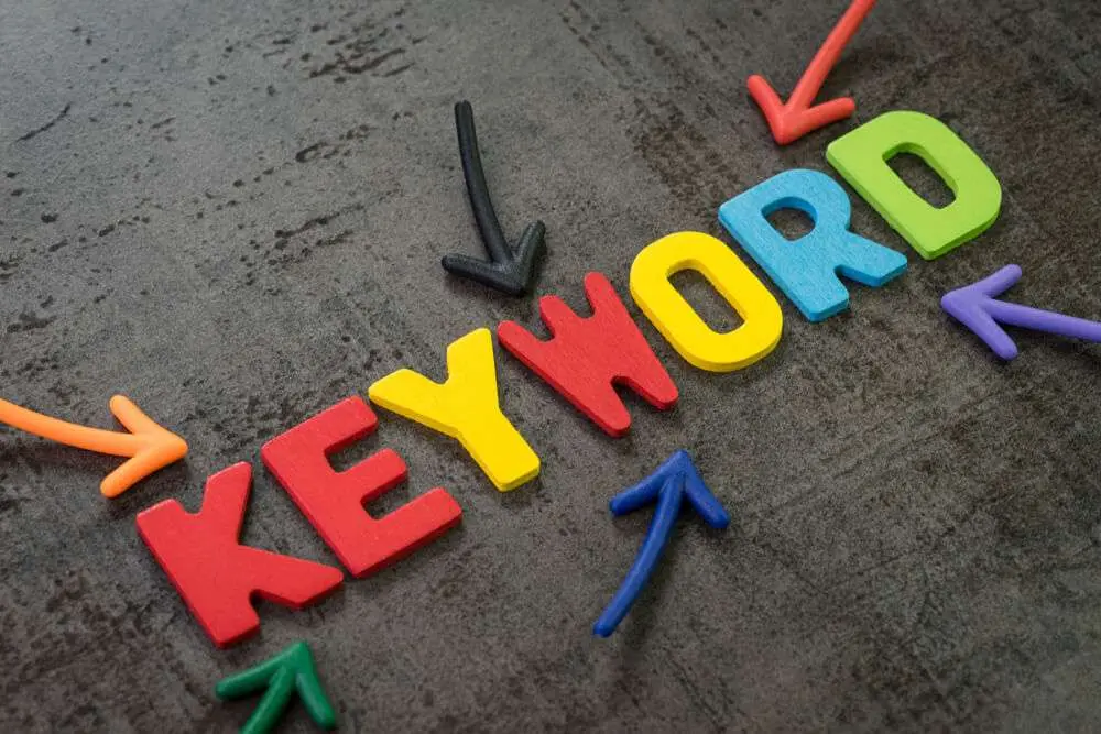Keyword Difficulty چیست و چگونه سختی کلمه کلیدی را بررسی کنیم؛ راهنمای ساده برای شروع